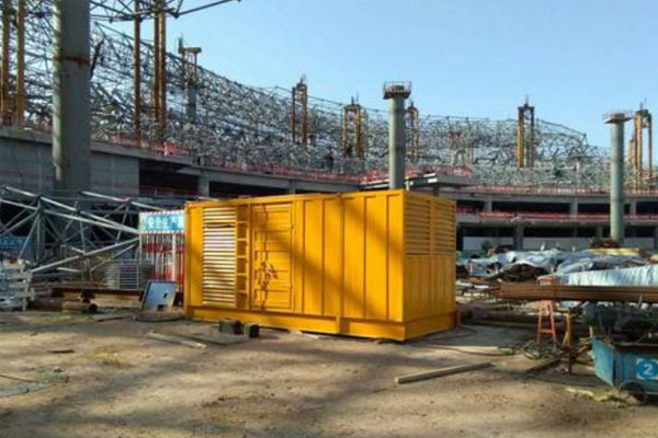 汶川发电机出租如何判断空气滤清器是否需要更换？